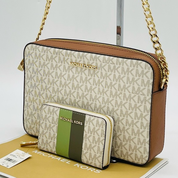 Michael Kors EW Crossbody Bag & ZA Card Case Wallet - Picture 3 of 11